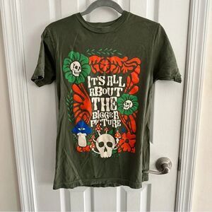Graphic Tee Skeleton Women’s Size Small